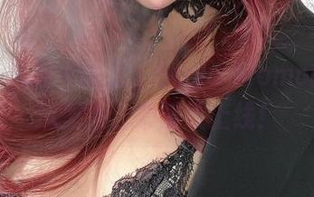 当越南风遇上高清：Sayo Momo的绝美造型大合集壁纸上线！